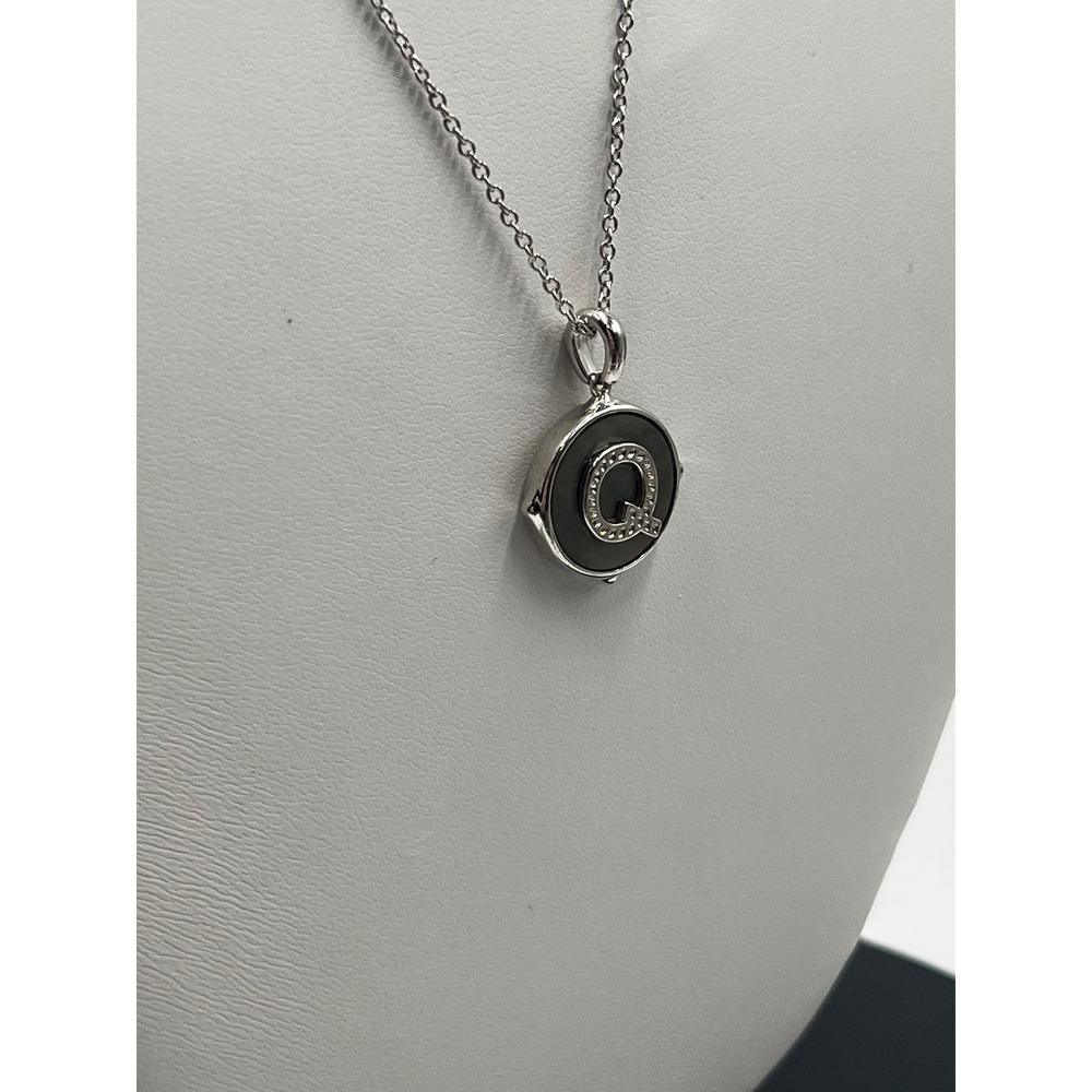 Kendra Scott Rhodium Black Mother of Pearl Letter Q Disc Reversible Pendant - Picture 7 of 12